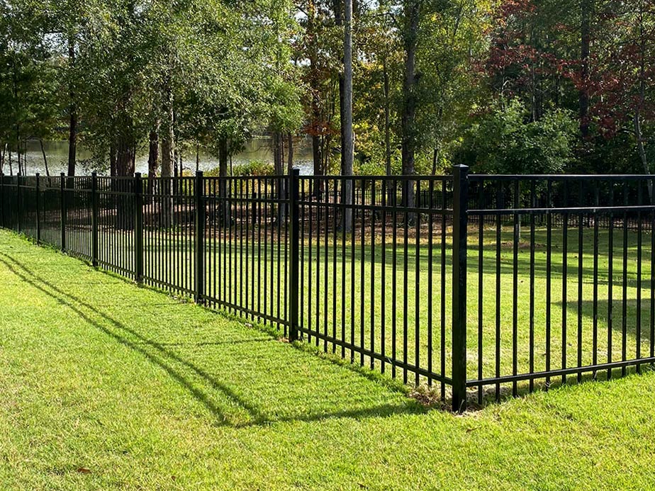 Aluminum pet fencing in Atlanta Georgia