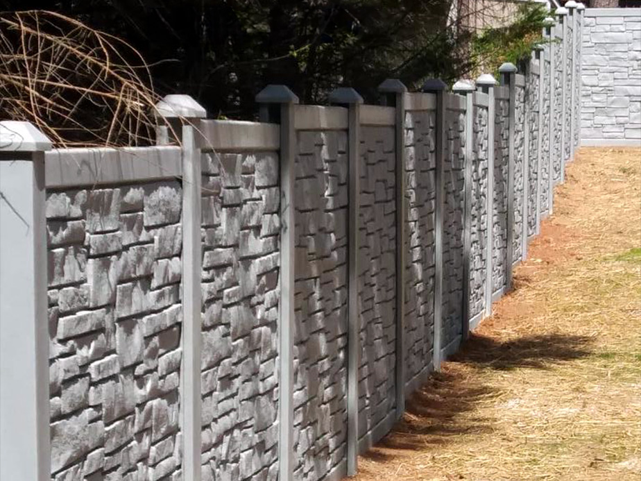 Specialty Simtek Fence in North Georgia