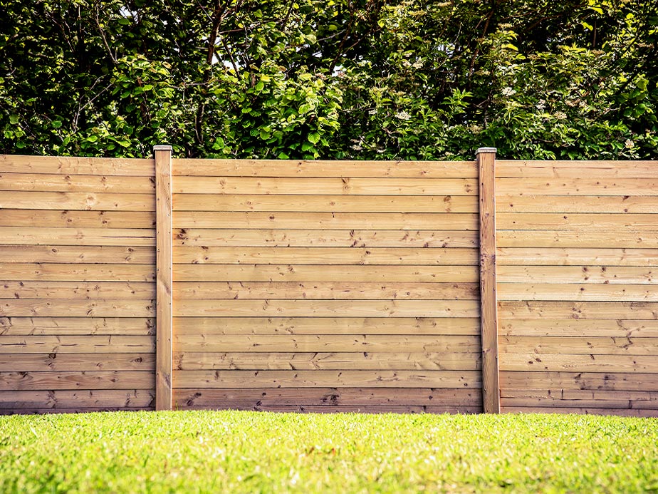 Peachtree City GA horizontal style wood fence